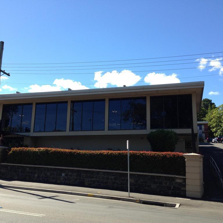 Commodore Regent Launceston Exterior photo